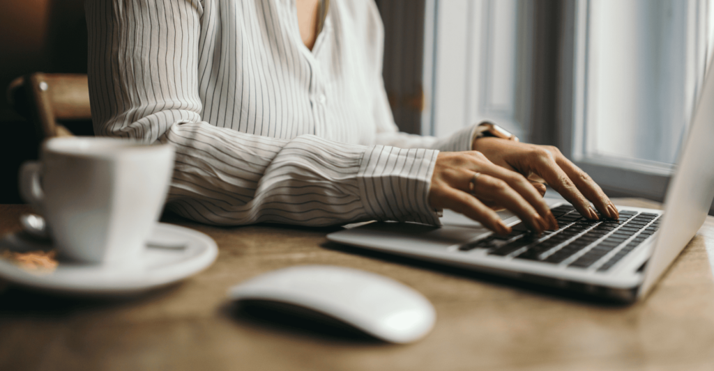 The-Remote-Ideas-Blog-10-Online-Side-Hustles-You-Can-Start-from-Home-in-2025