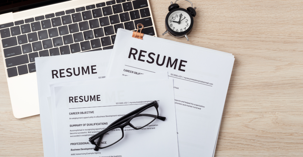 the-remote-ideas-blog-7-Low-Cost-Online-Business-Ideas-You-Can-Start-This-Month-resume-writing